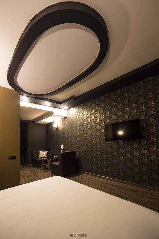 Voyage Hotel เยเรวาน ภายนอก รูปภาพ